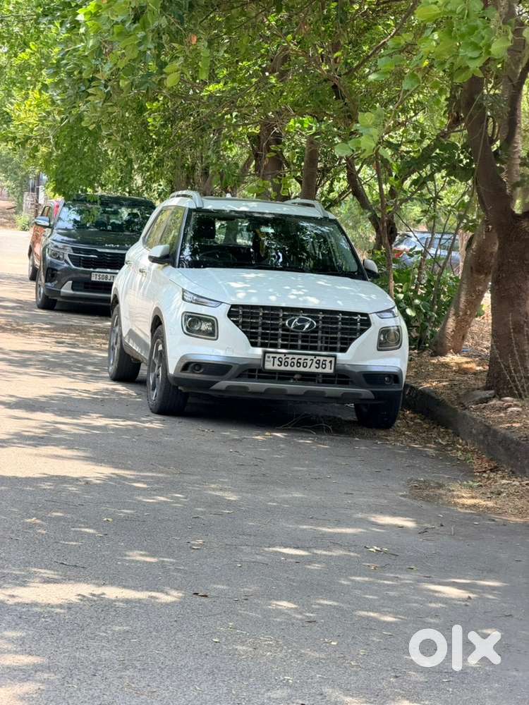 Hyundai Venue Diesel 2019 December.