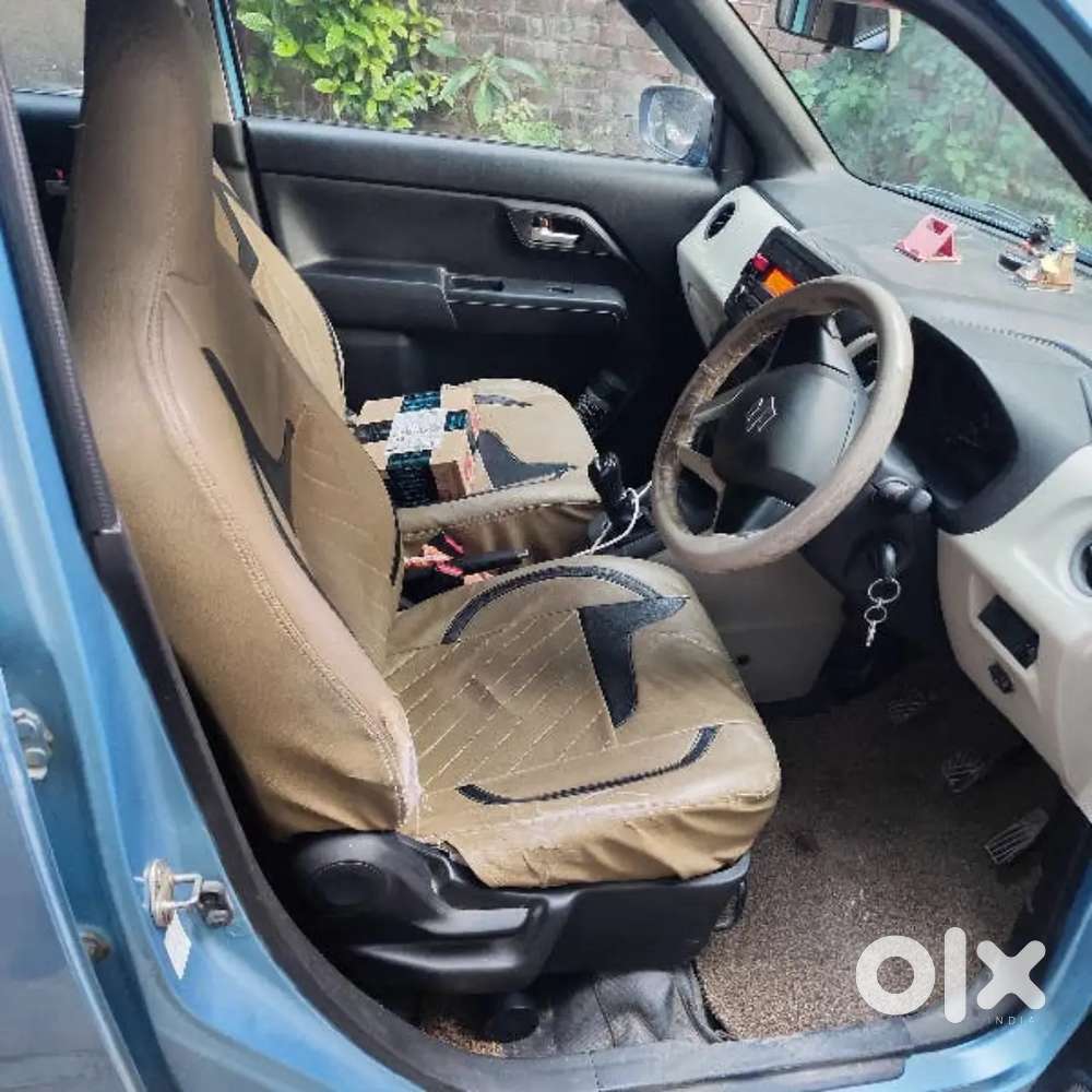 A Good Condition Single Hand Driven Car