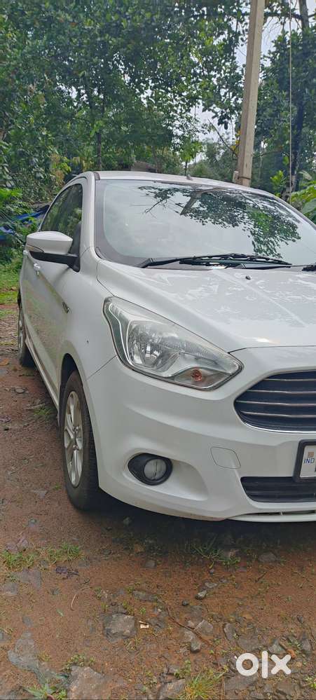 Ford Figo Aspire 2015 Automatic Petrol Well Maintained