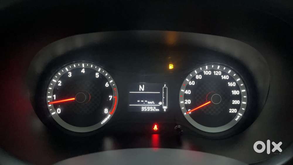 Hyundai Aura 1.2 S Petrol Amt, 2020, Petrol