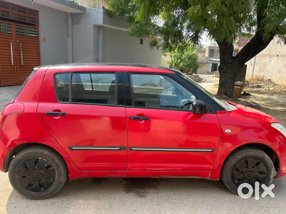 Maruti Suzuki Swift 2006 Cng & Hybrids Well Maintained