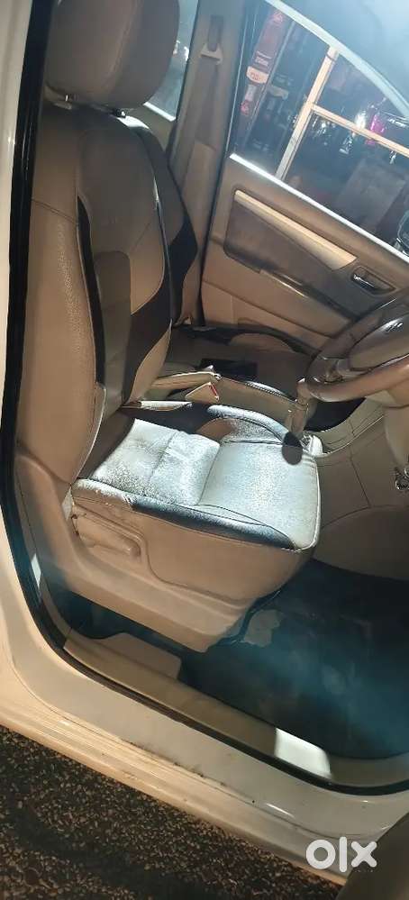 Maruti Suzuki Ertiga 2013