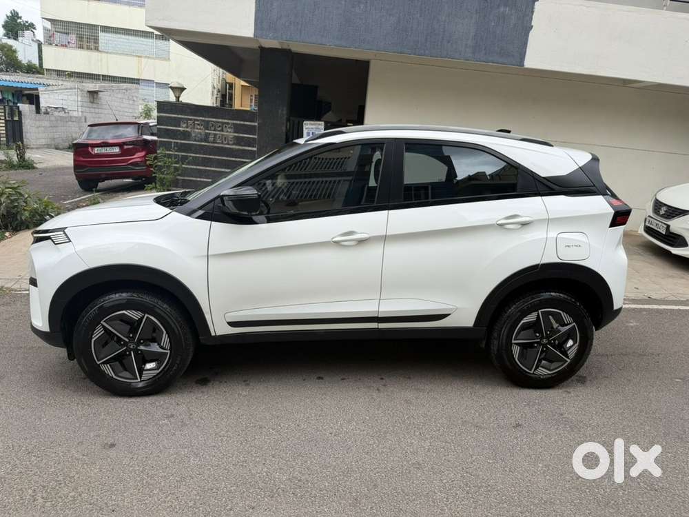 Tata Nexon Petrol 2023
