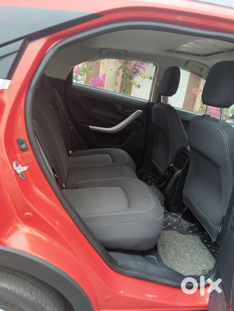 Tata Nexon 1.2 Revotron Xma Amt, 2023, Petrol