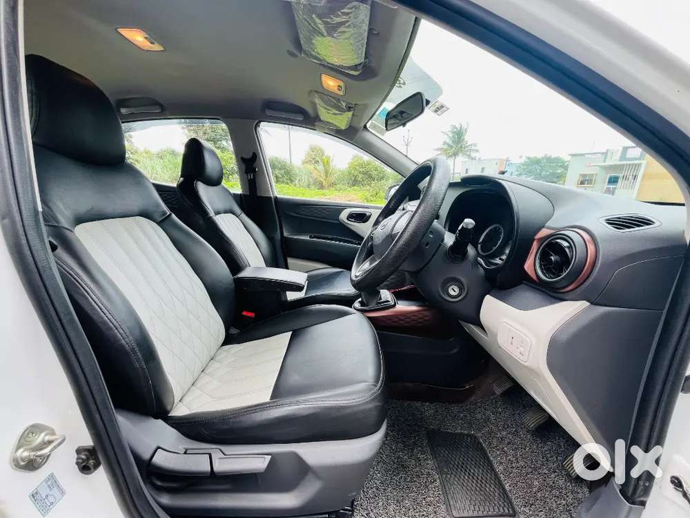 Hyundai Aura Top Model
