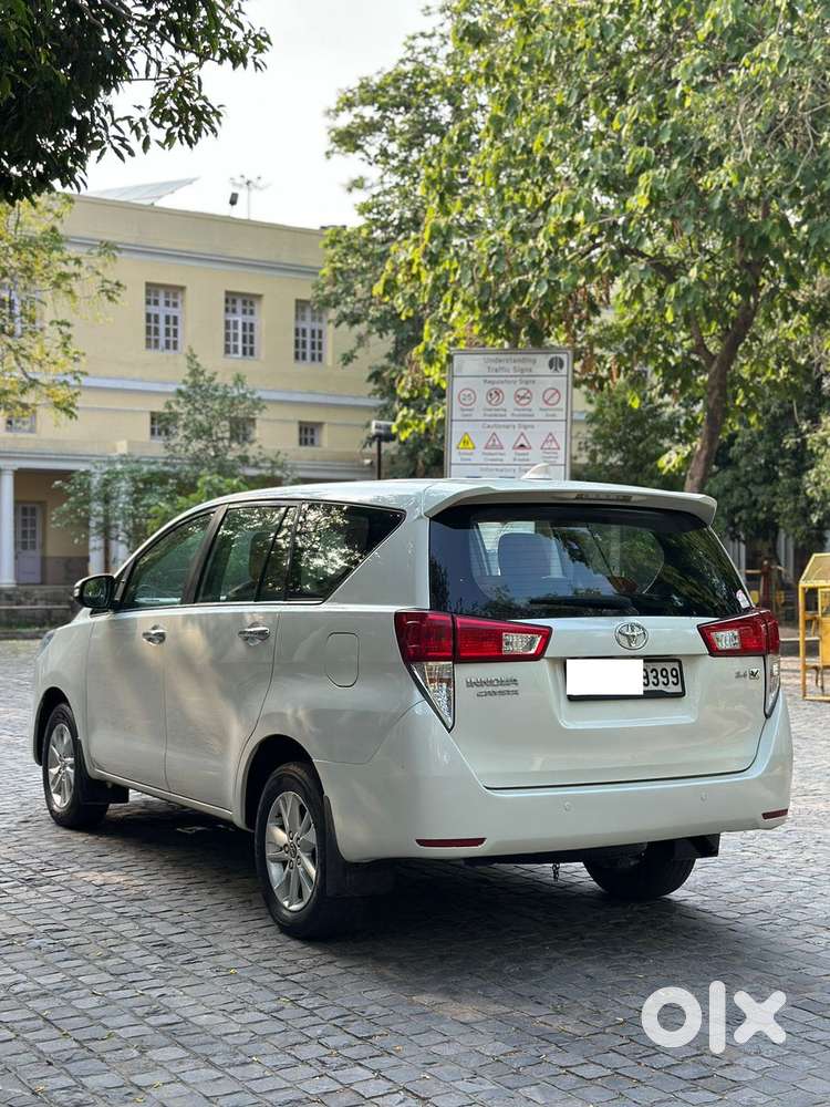 Toyota Innova Crysta [2020-ongoing] 2.4 Vx 7 Str, 2018, Diesel