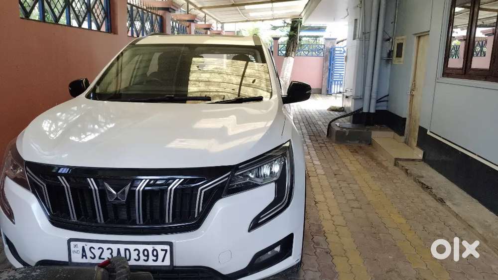 Mahindra Xuv700 Ax 5 Petrol Mt 2022