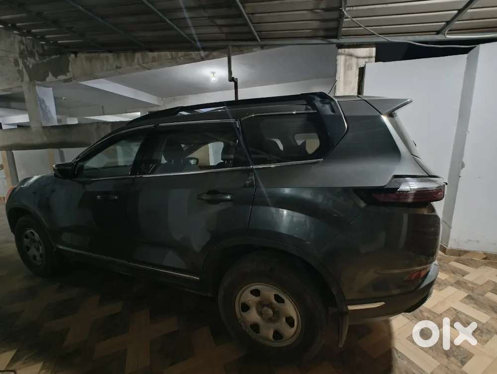 The Tata Safari Xm Diesel Variant 2021