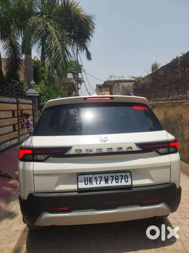 Maruti Suzuki Brezza 2024 Petrol 35000 Km Driven