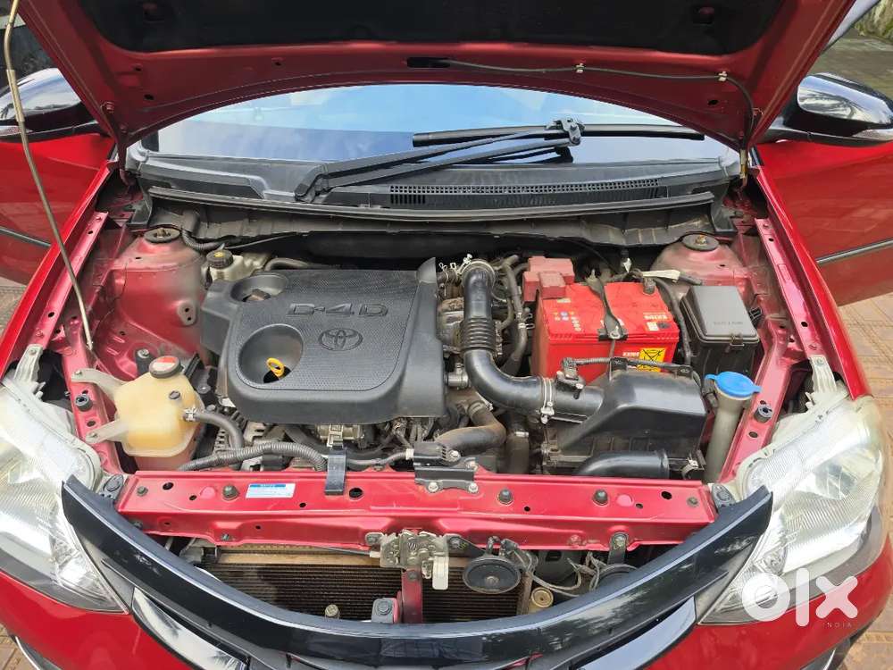 Etios Liva Vxd Dual Tone
