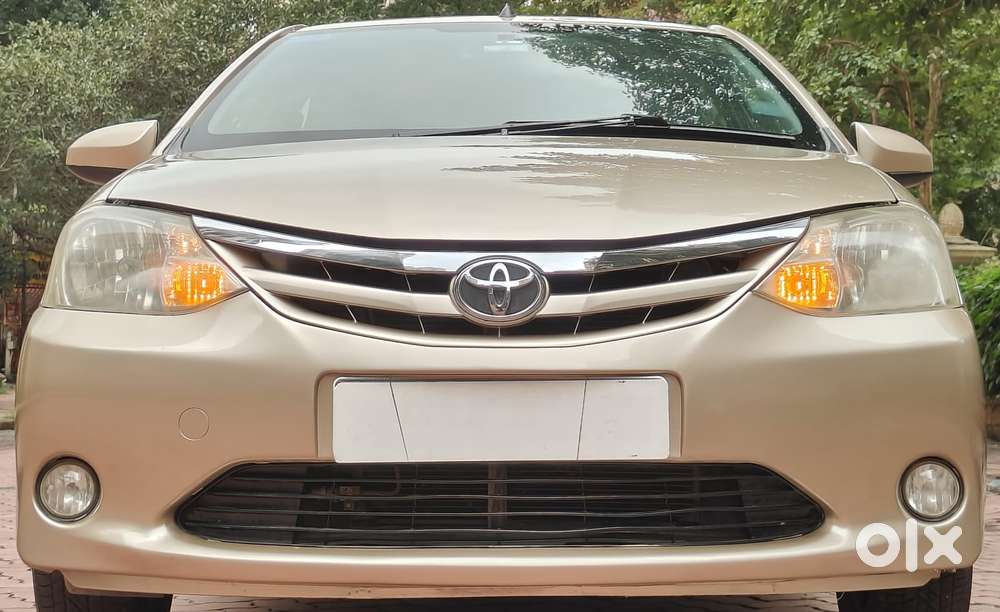 Toyota Etios 2010-2012 G, 2011, Petrol