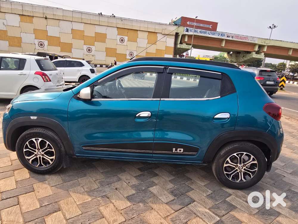 Renault Kwid 1.0 Rxt (o) Easy-r, 2023, Petrol