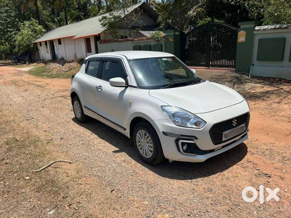 Maruti Suzuki Swift Lxi Optional-o, 2019, Petrol