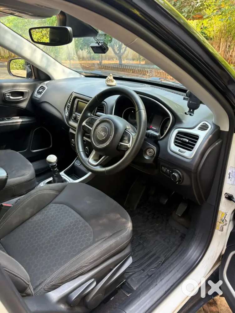 Well Maintained Jeep Compass 2019