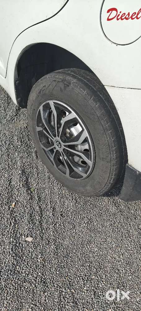 Maruti Suzuki Swift Dzire 2009