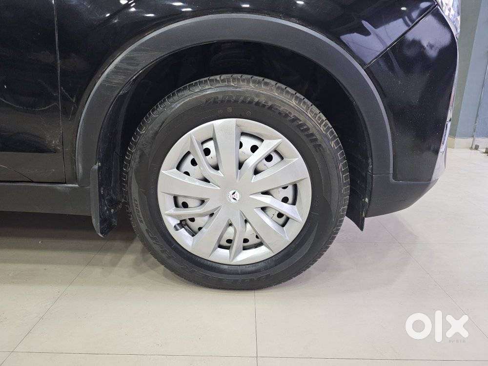 Mahindra Xuv300 W4, 2023, Petrol