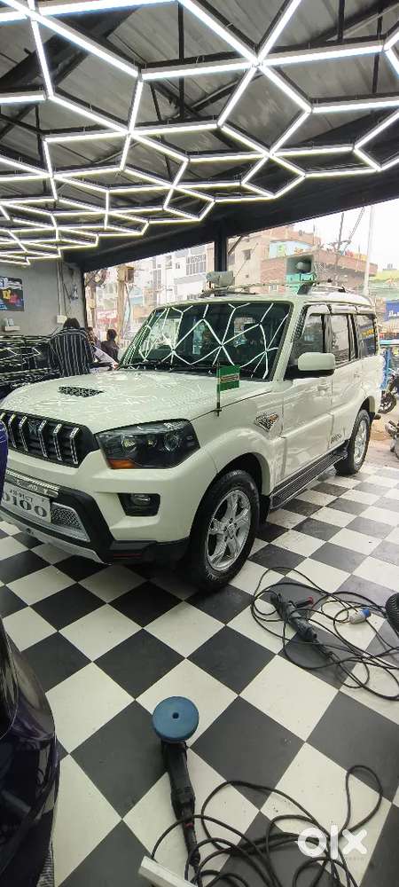 Mahindra Scorpio 2017 Diesel 95000 Km Driven