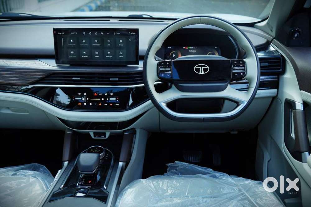 Tata Safari Accomplished X Plus 6 Str Dark Edition At, 2026, Diesel