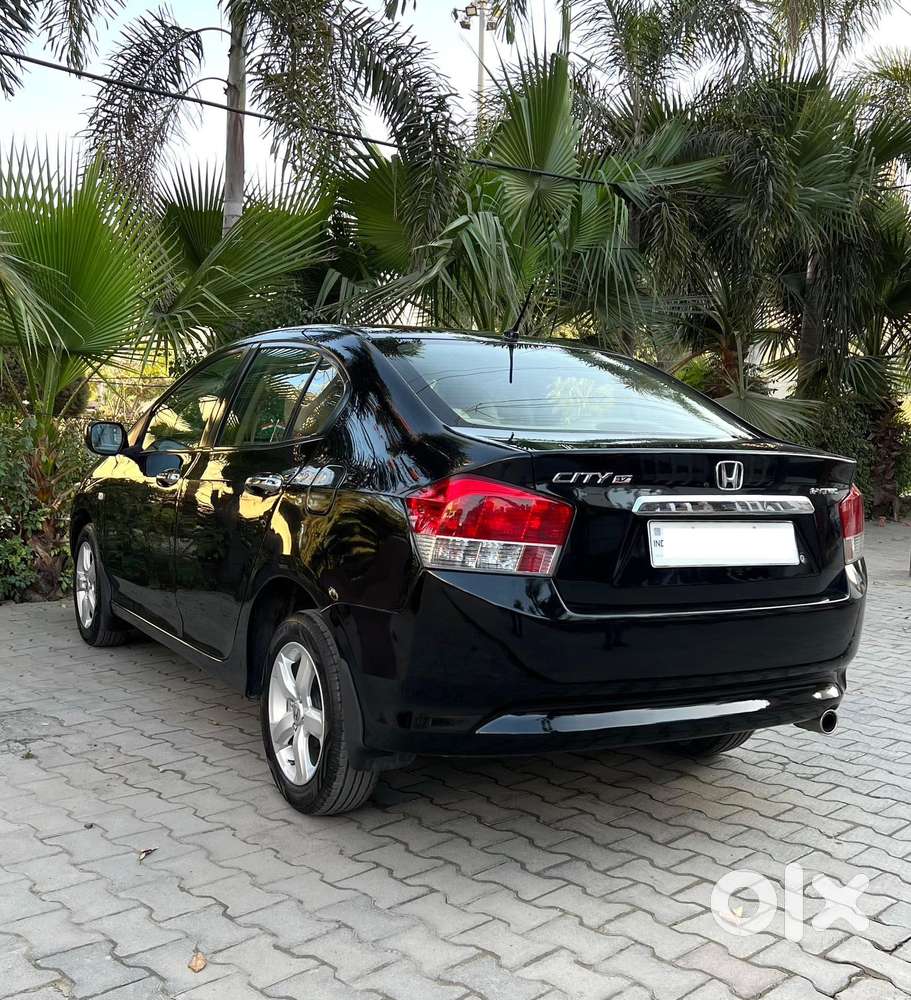 Honda City V Mt Exclusive, 2010, Petrol