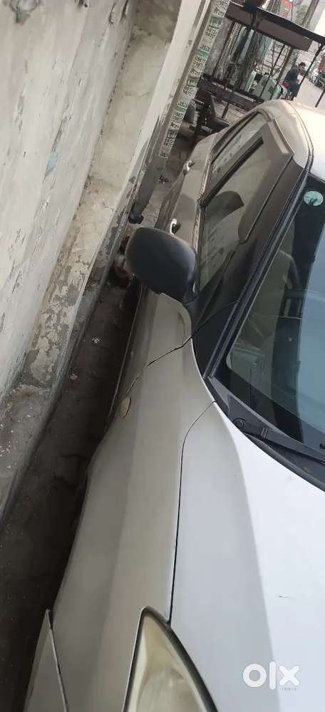 Maruti Suzuki Swift Dzire 2010 Silver Colour