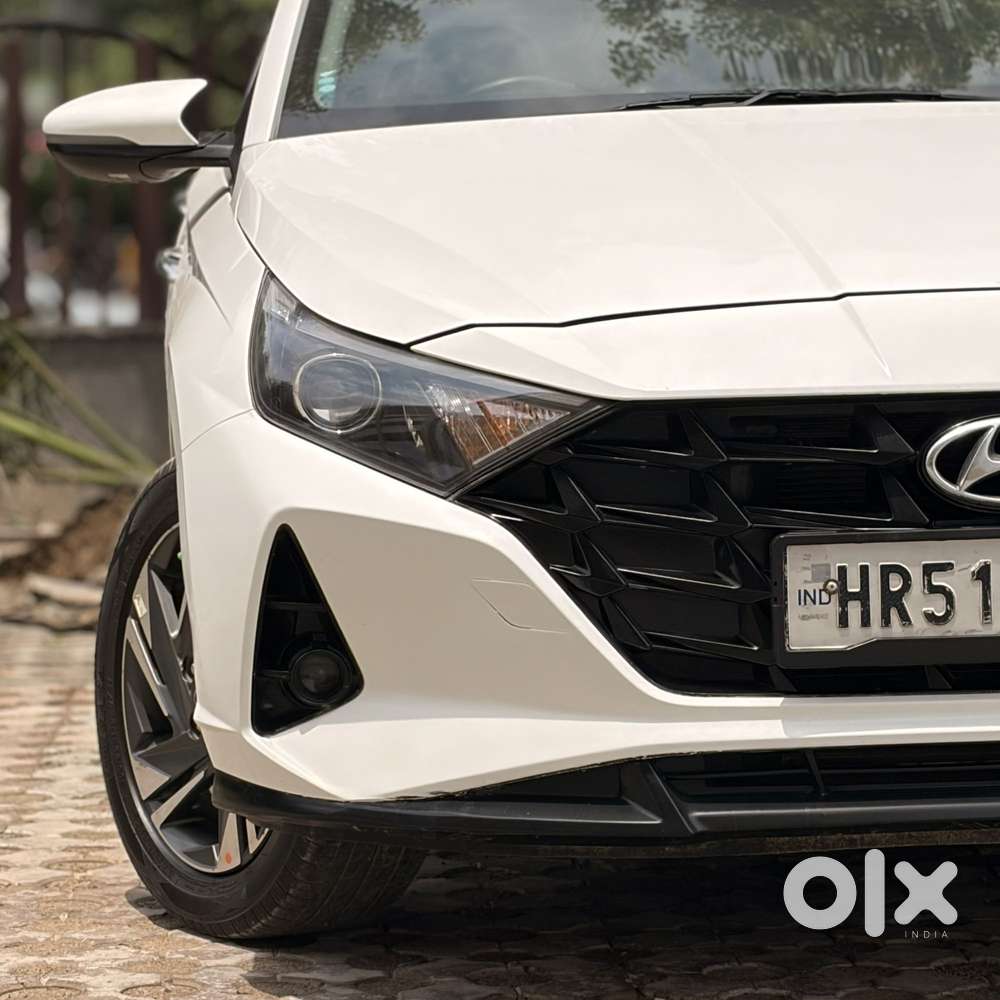 Hyundai I20 Asta (o) 1.2 Mt, 2022, Petrol