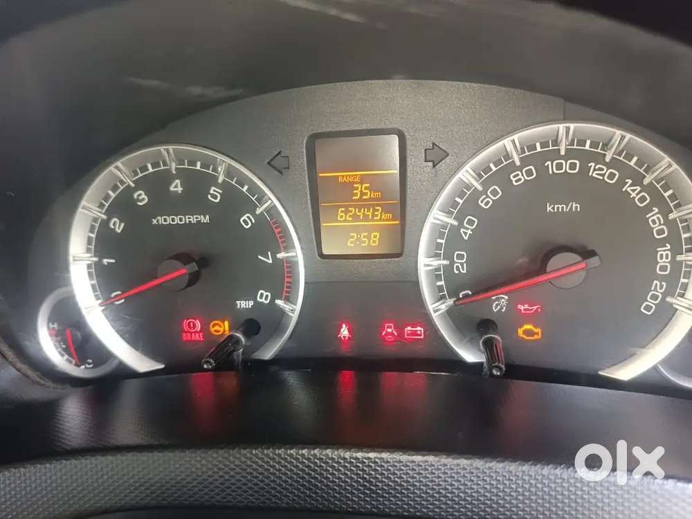 Maruti Suzuki Swift Dzire 2016 Petrol 62000 Km Driven. Number Up 70 Ha