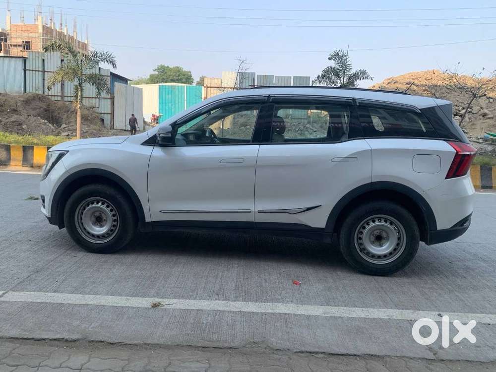Mahindra Xuv700 Mx Diesel 2023 Good Condition New Battery + New Tier