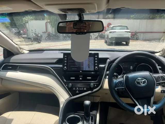 Toyota Camry Hybrid, 2023, Petrol