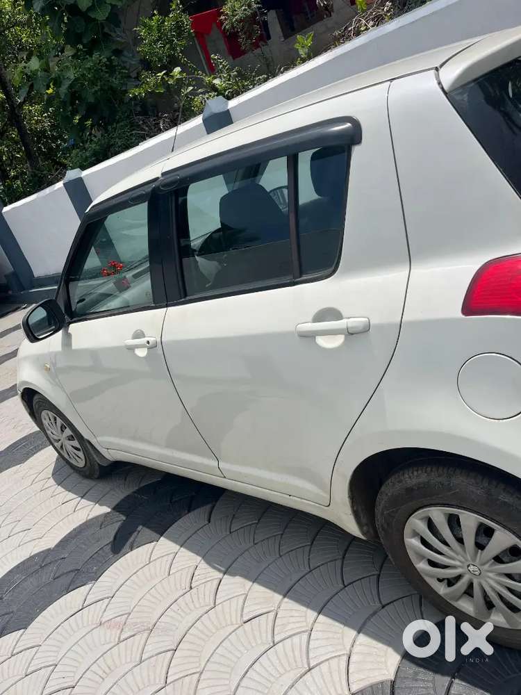 Maruti Suzuki Swift 2010 Diesel Well Maintained