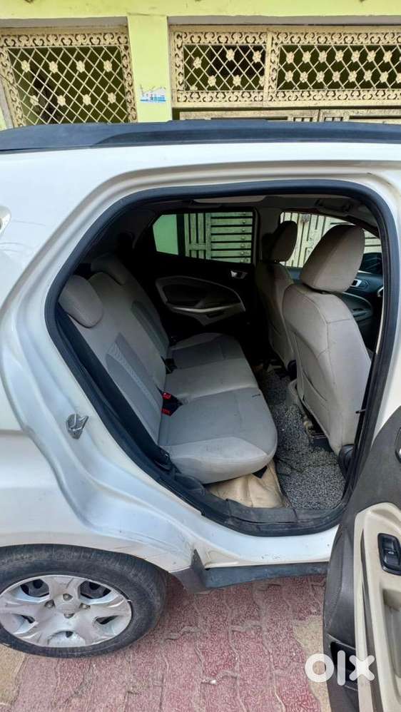 Ford Ecosport 2015 Petrol Well Maintained