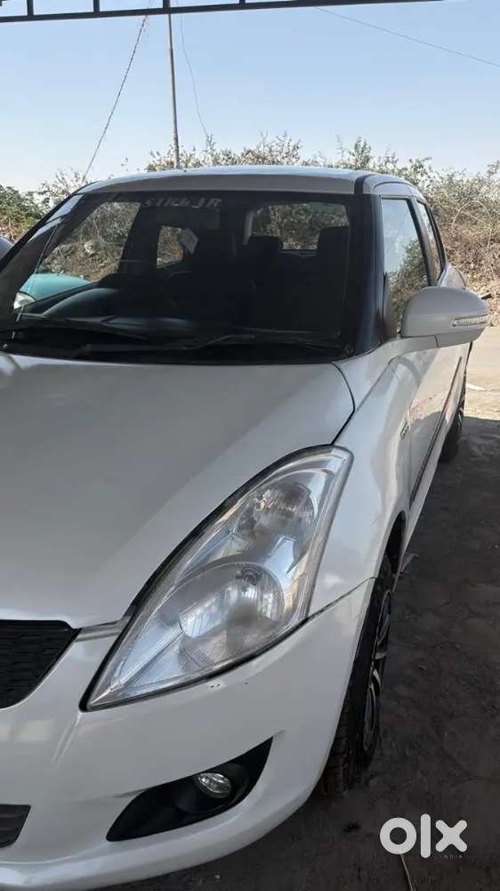 Maruti Suzuki Swift 2016 Diesel 85345 Km Driven