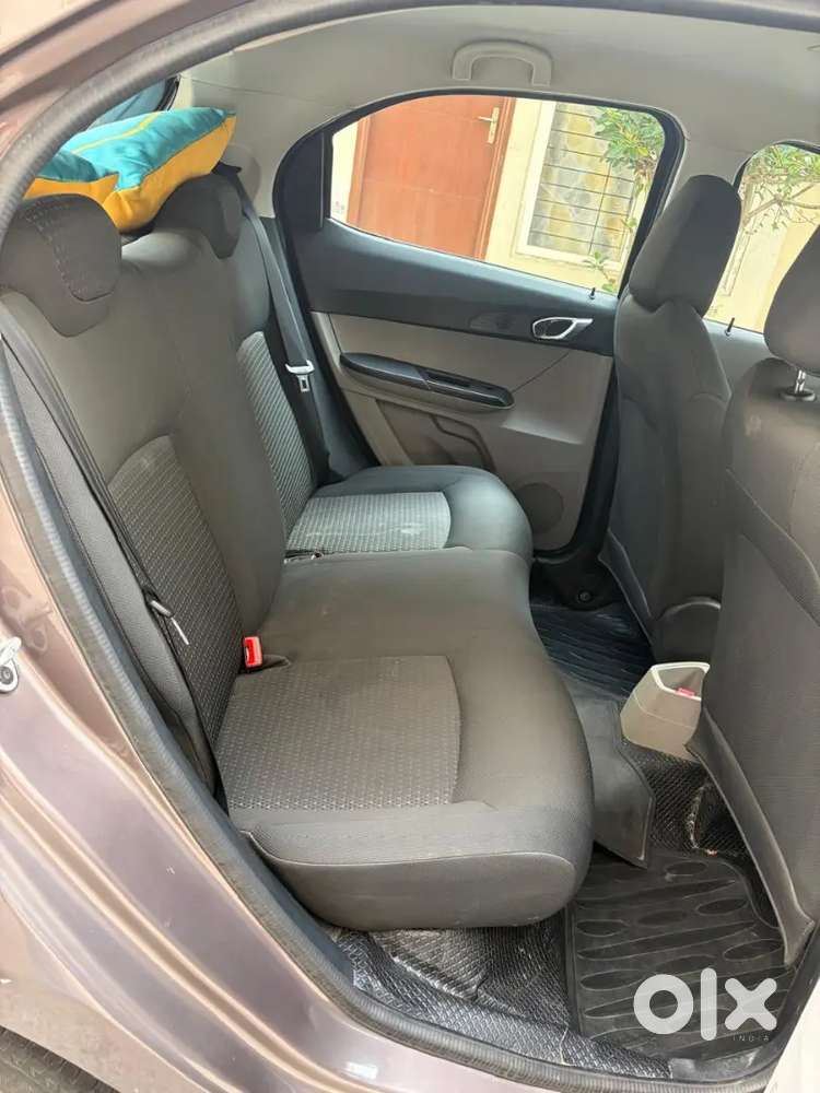 Tata Tiago 2018 Petrol 97500 Km Driven