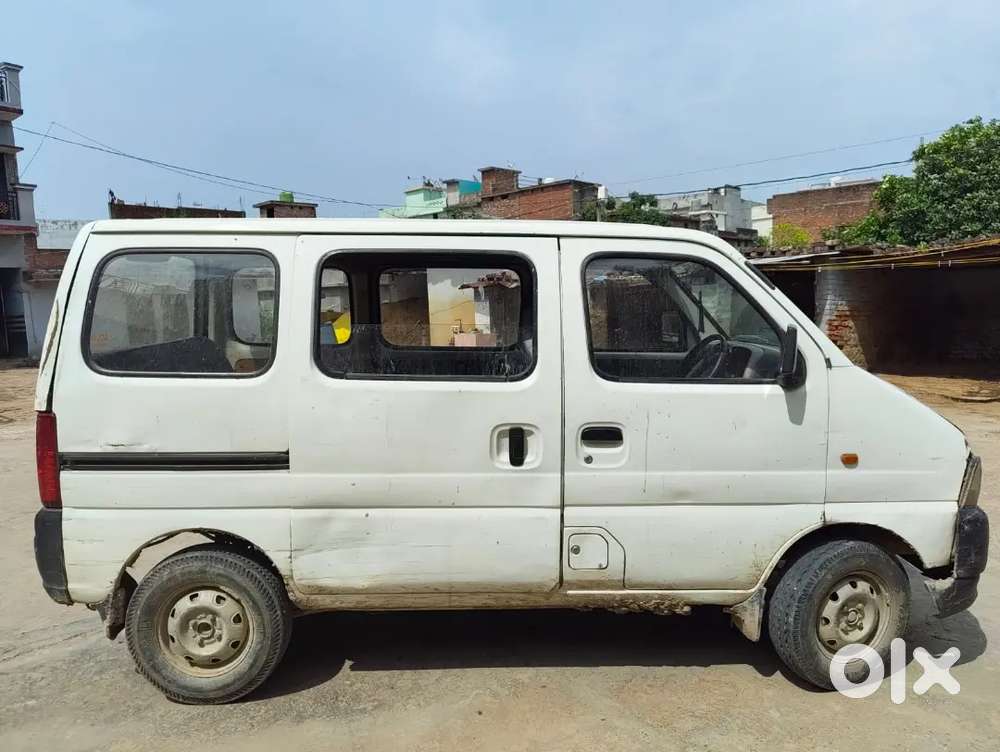 Maruti Suzuki Eeco 7 Seater Petrol Manual 2014