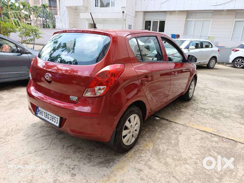 Hyundai I20 Sportz At 1.4, 2013, Petrol