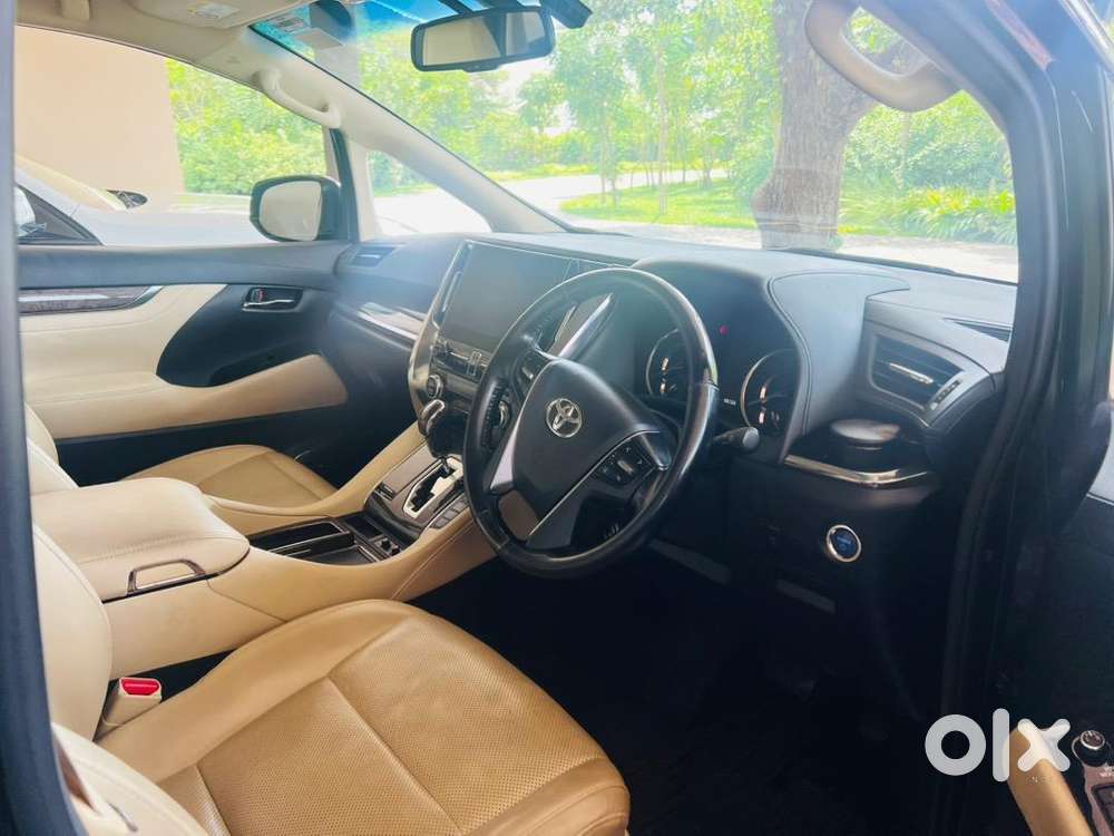 Toyota Petrol Car 2021