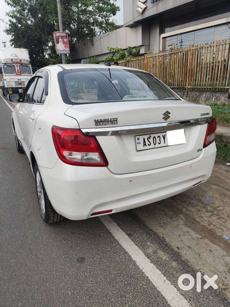 Maruti Suzuki Dzire 1.2 Zxi, 2019, Petrol