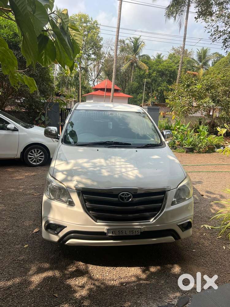 Toyota Innova 2.5 V 7 Str, 2012, Diesel