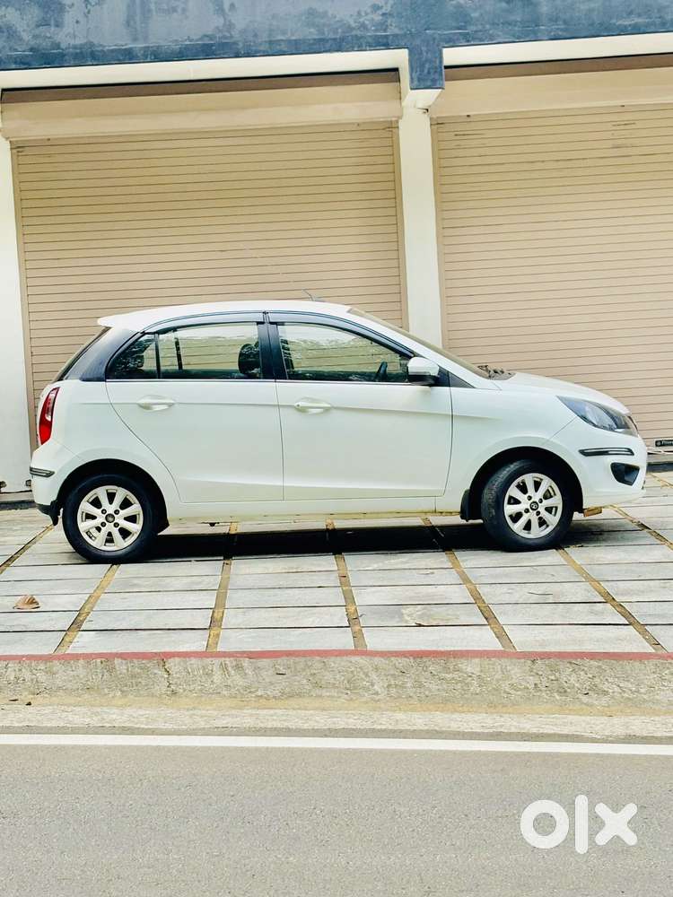 Tata Bolt Revotron Xm, 2015, Petrol