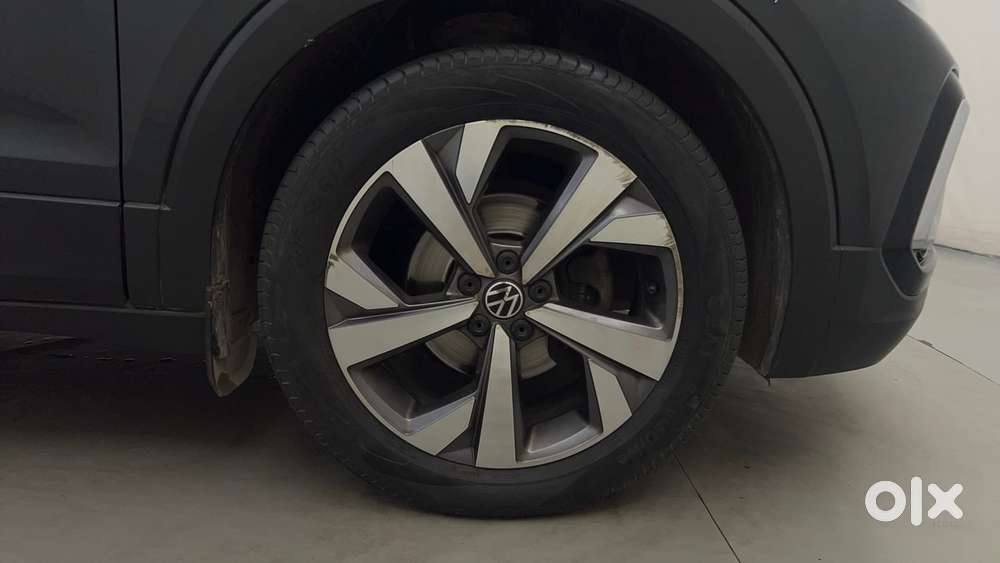 Volkswagen Taigun Topline 1.0 Tsi At (electric Seats), 2023, Petrol
