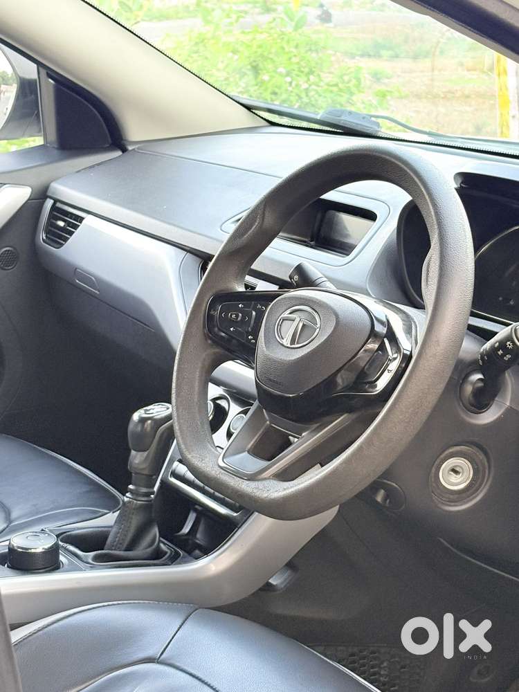 Tata Nexon 1.2 Revotron Xz, 2022, Petrol