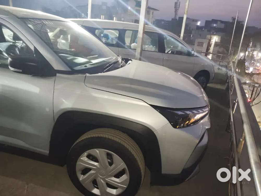 Maruti Suzuki Victoris Petrol 2026 Manual