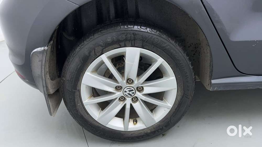 Volkswagen Polo 2009-2013 Petrol Highline 1.2l, 2015, Petrol