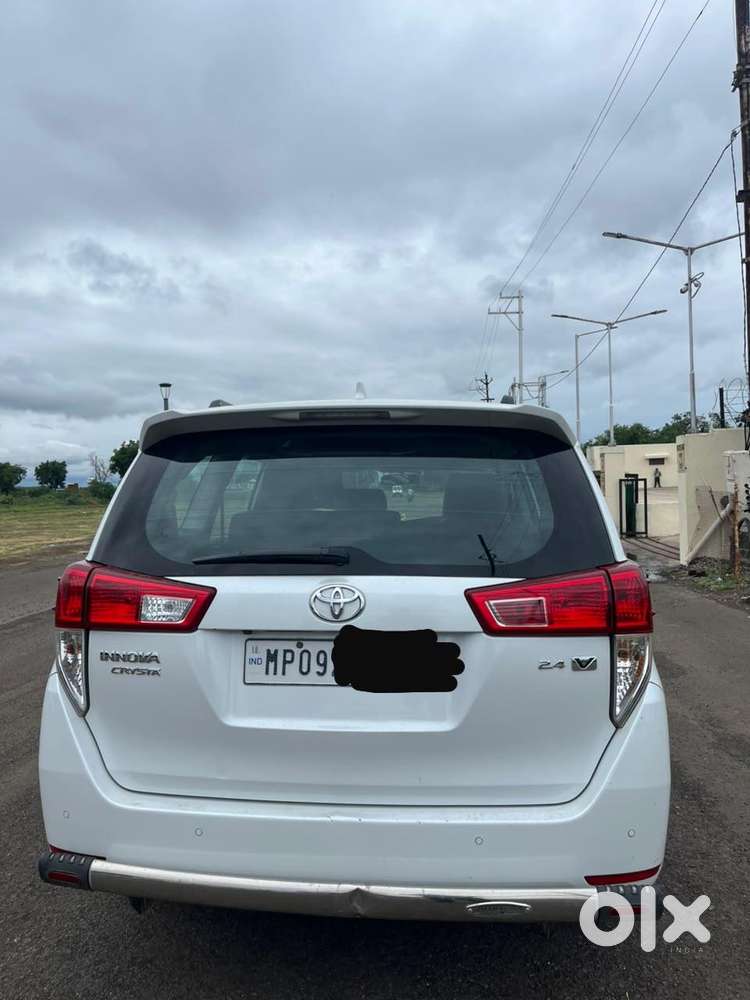 Toyota Innova Crysta 2.4 V, 2023, Diesel