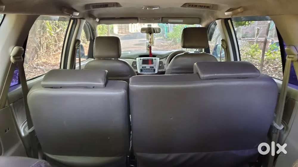 Toyota Innova Diesel 2012