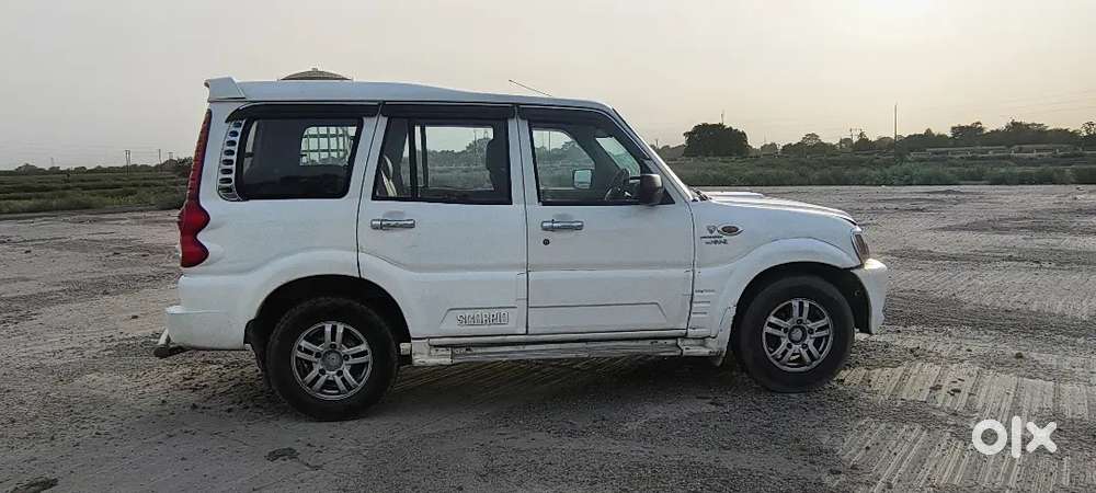 Mahindra Scorpio 2013