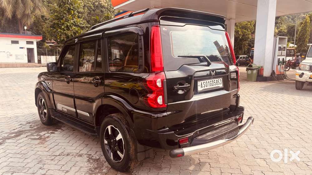 Mahindra Scorpio Classic 2.2 S 11 Mt 7 Cc, 2025, Diesel