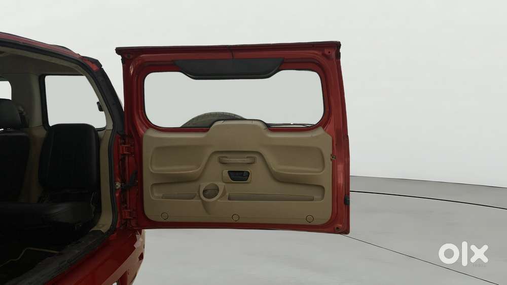 Mahindra Tuv 300 Mhawk100 T8, 2015, Diesel