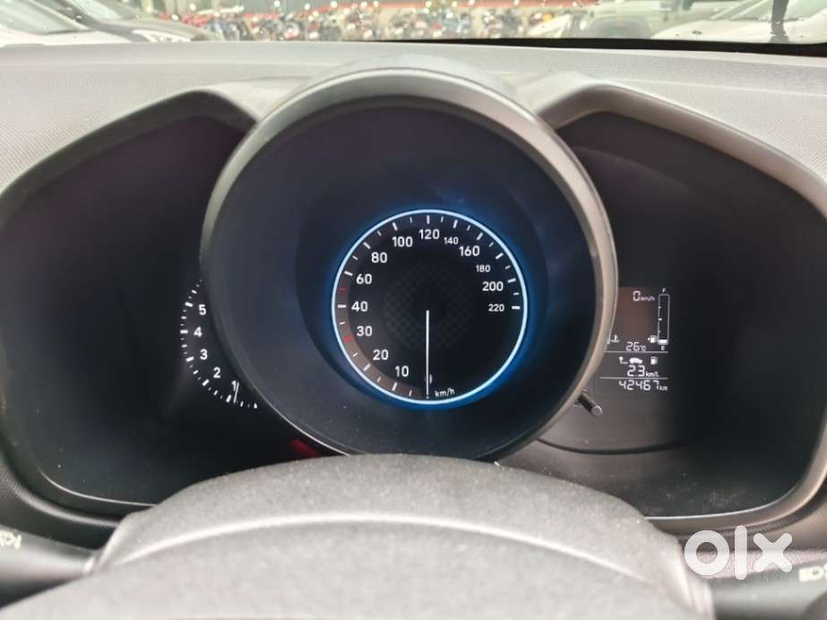Hyundai Venue 1.2 S Plus, 2020, Petrol