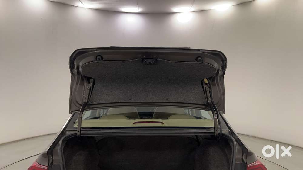 Honda Amaze Vx 1.2 Petrol Cvt, 2022, Petrol