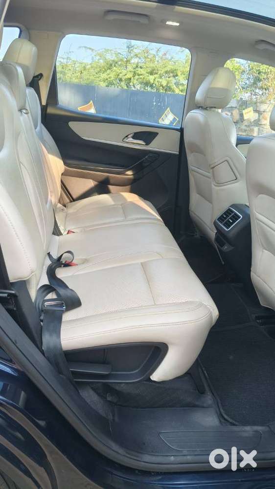 Mahindra Xuv700 2.2 Ax 7 Diesel Mt Str, 2023, Diesel